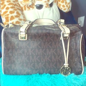 Michael Kors hand bag